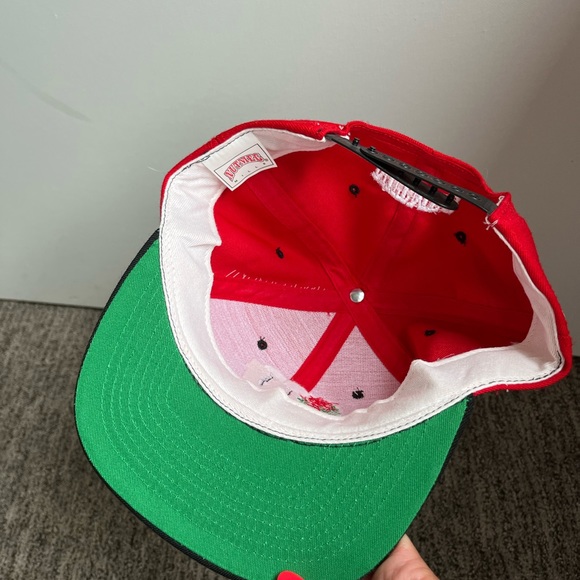 Retro 1994 Nutmeg Wisconsin Rose Bowl Championship Hat - Picture 6 of 6